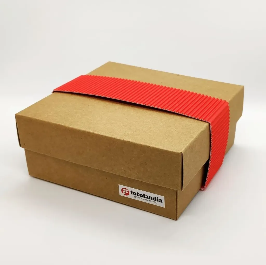 CAJA GIFBOX - M